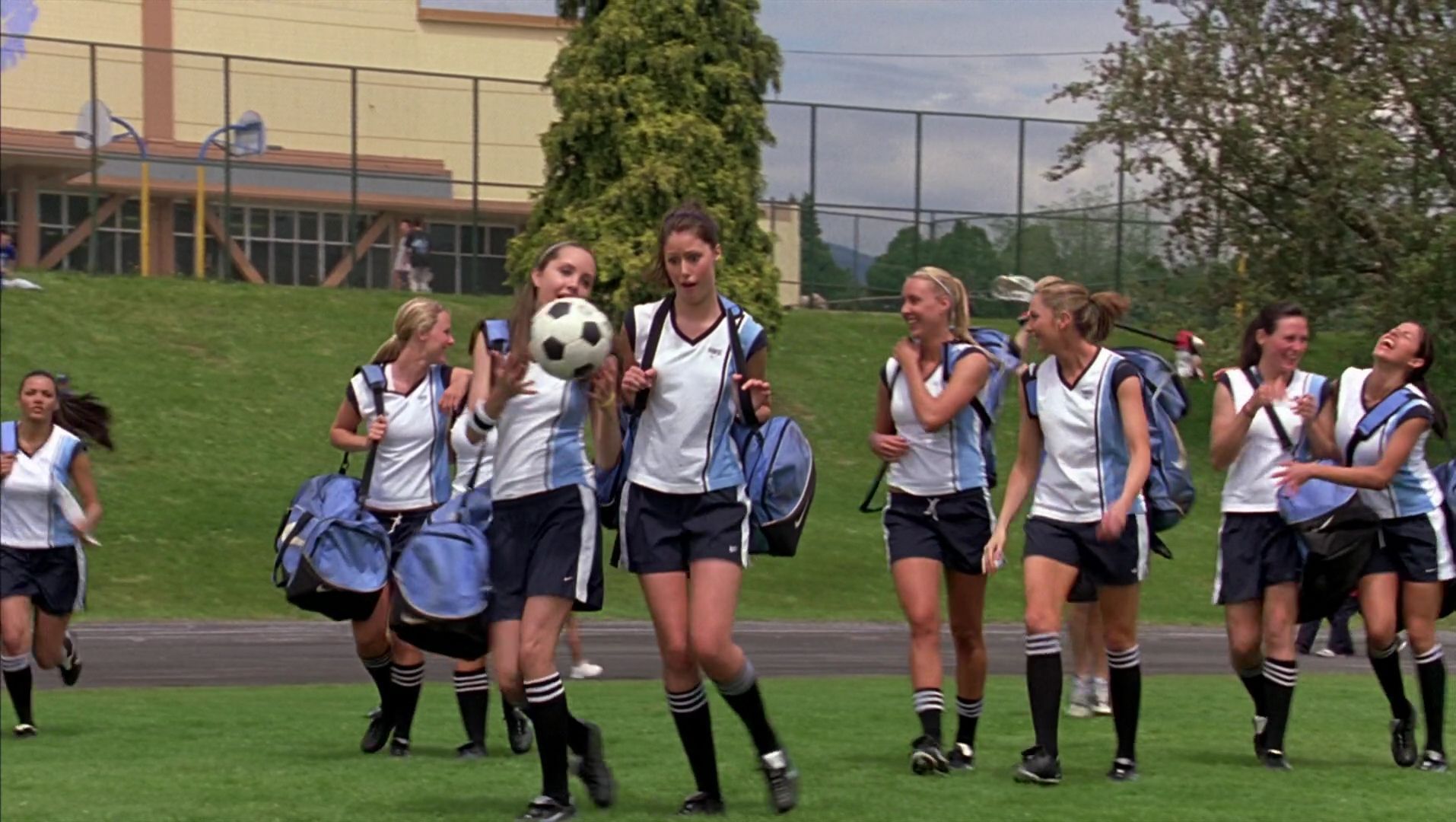 2006-ShesTheMan-0076.jpg